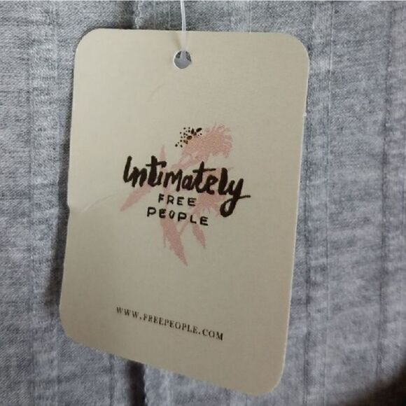 Intimately Free People Baby Jane Gray Top - Picture 4 of 6